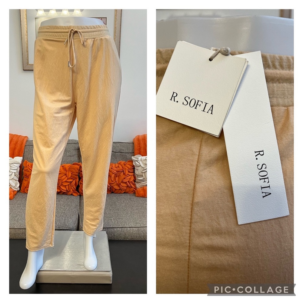❣️🆕R. Sofia Beige Pull On Lightweight Jogger Pants❣️